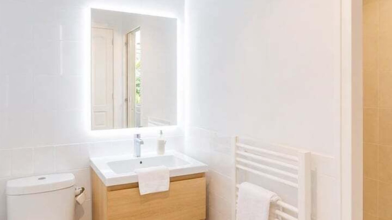 Photo of Bathroom in Saint-Cyr-sur-Loire