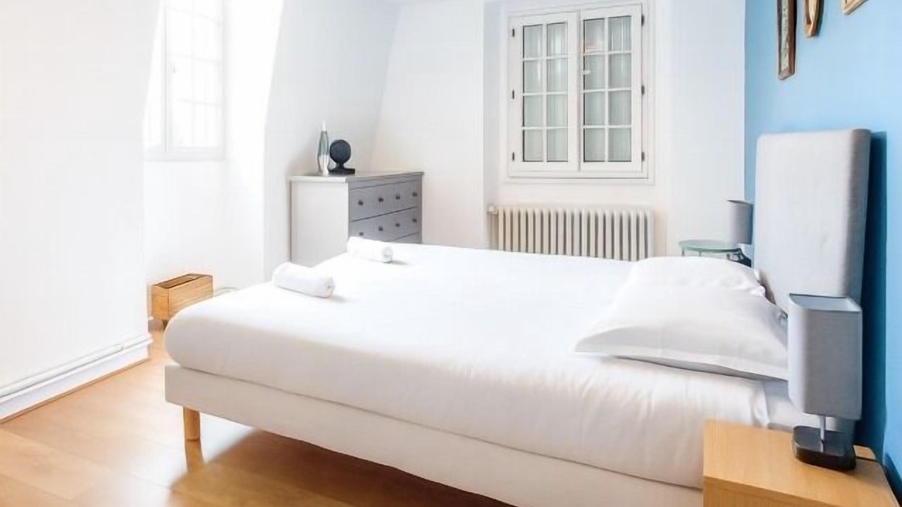Photo of Bedroom in Saint-Cyr-sur-Loire