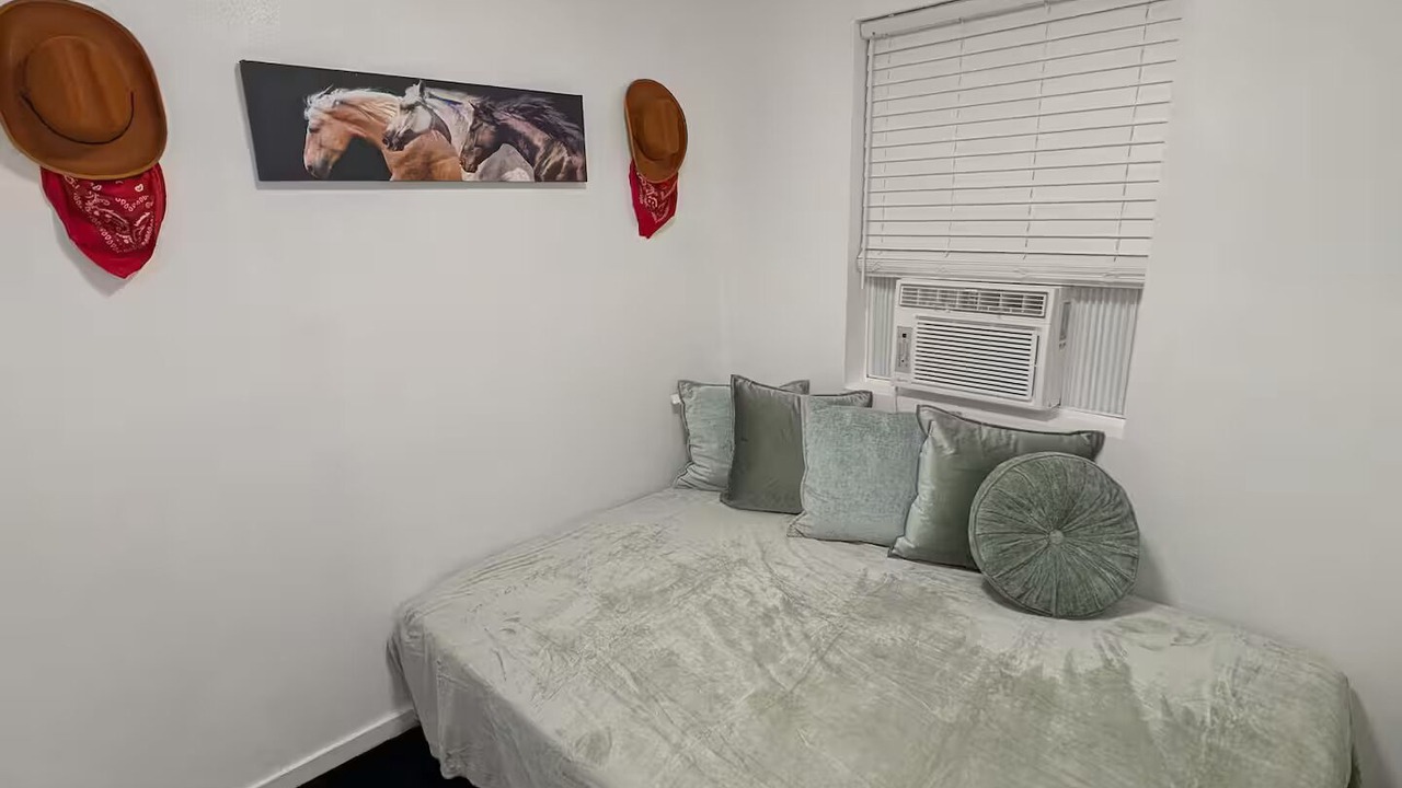 Photo of Bedroom in South Tucson
