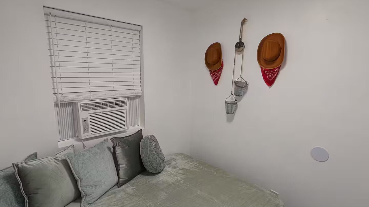 Photo of Others in South Tucson