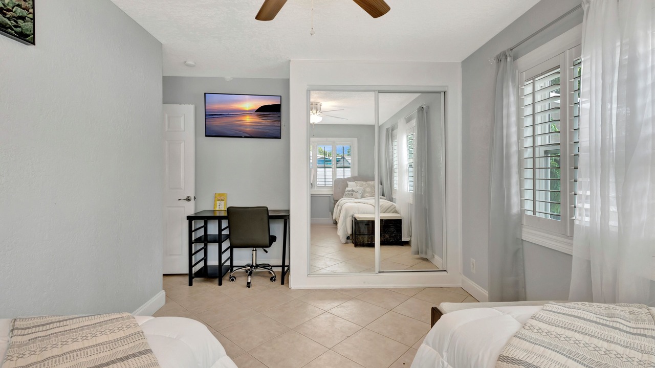 Photo of Bedroom in Lantana