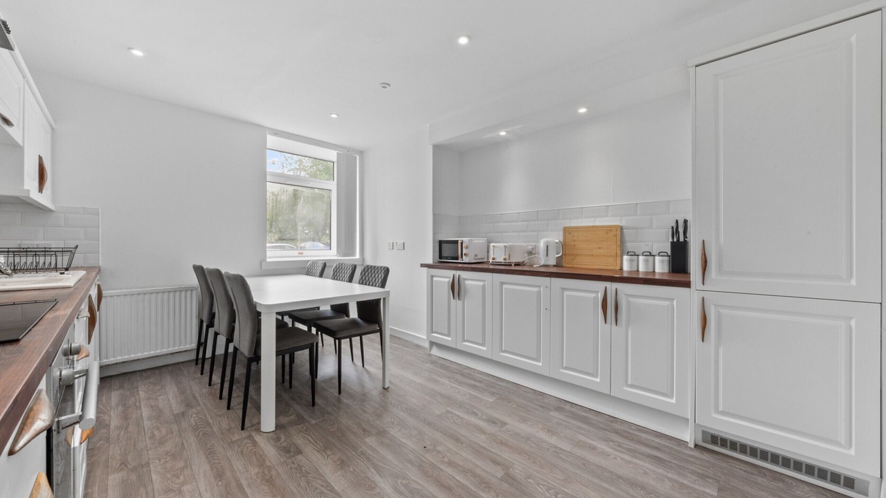 Photo of Others in Bannockburn