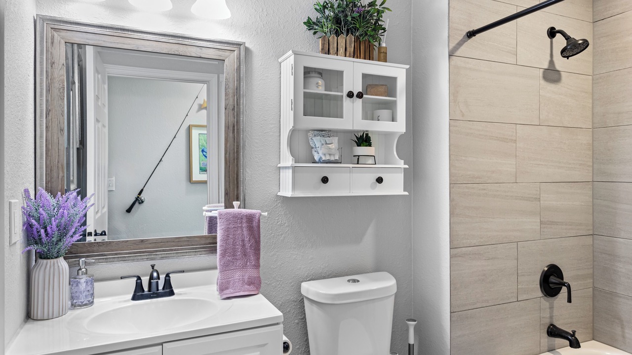 Photo of Bathroom in Granbury