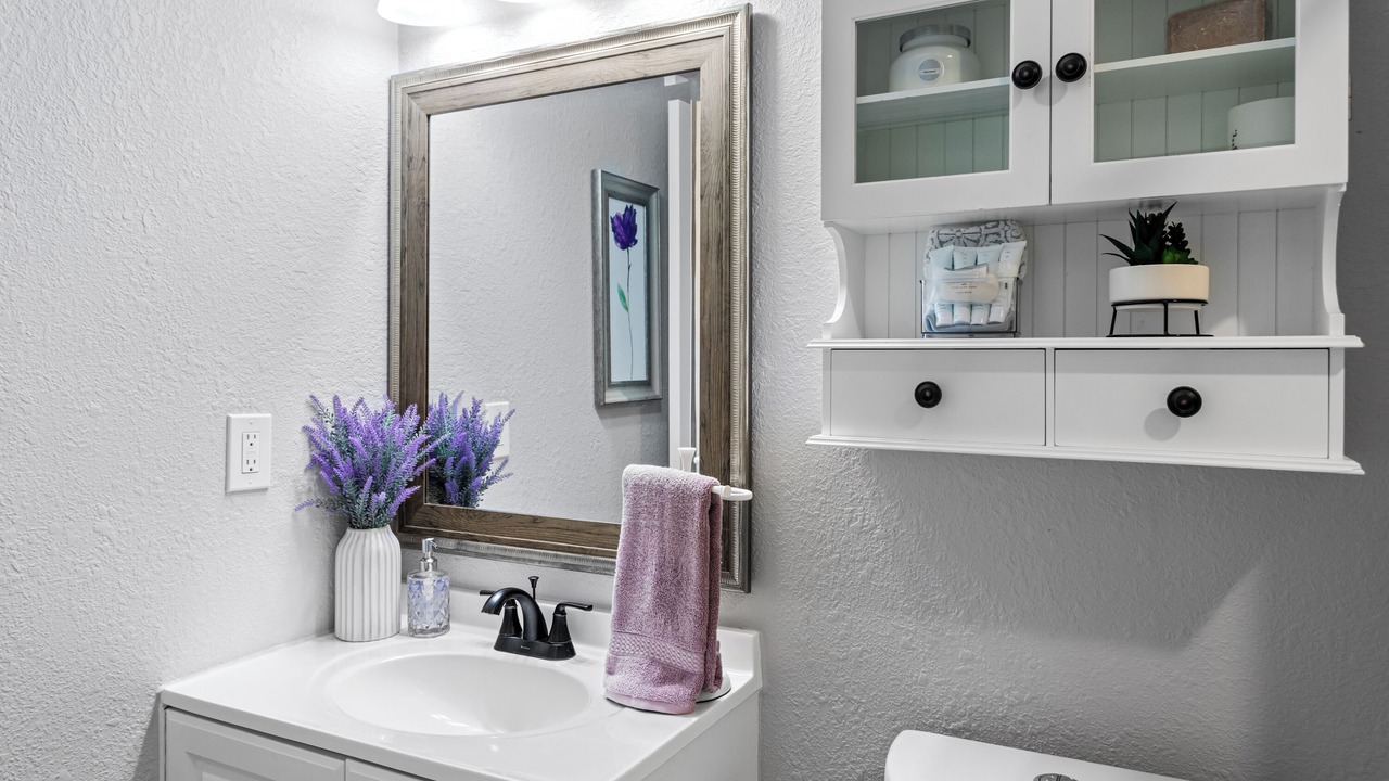 Photo of Bathroom in Granbury