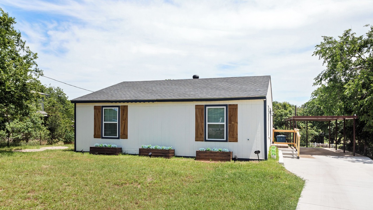 Photo of Outdoor in Granbury