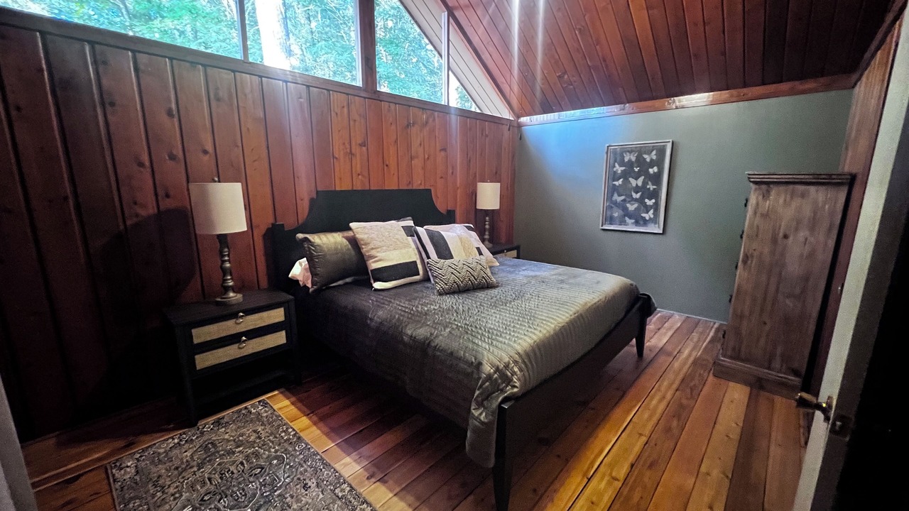 Photo of Bedroom in Farmerville