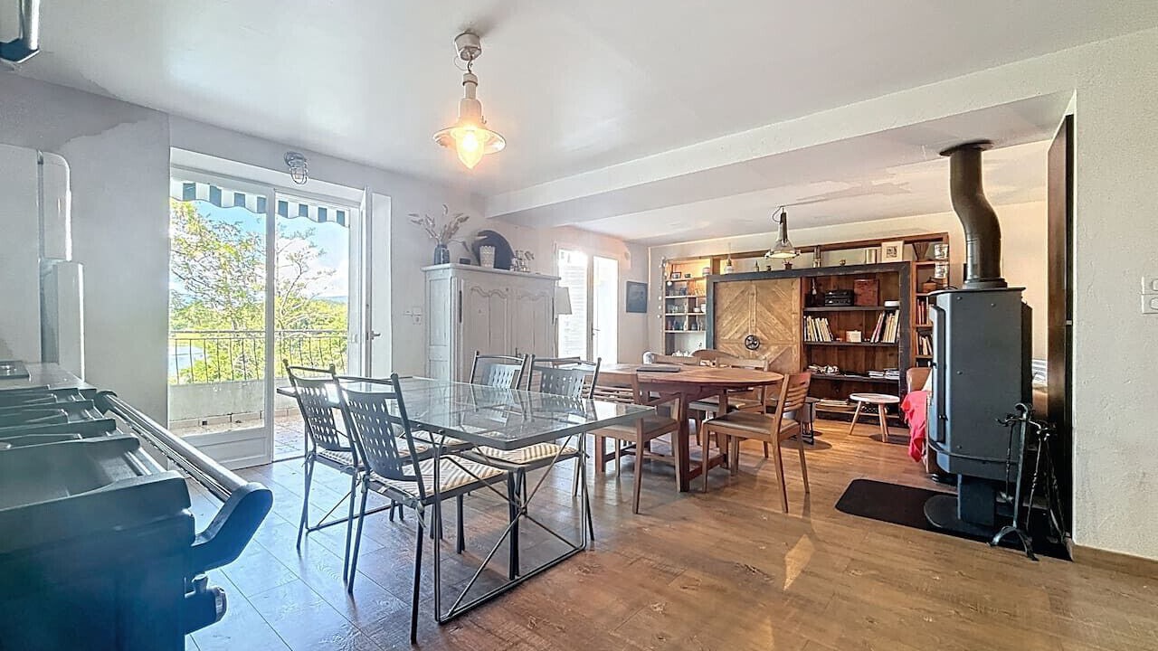 Photo of Others in Chanaz