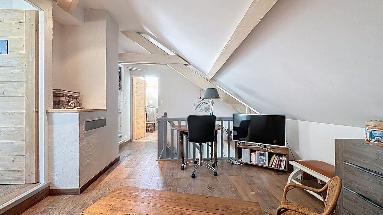 Photo of Others in Chanaz