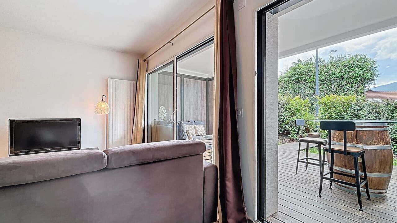 Photo of Livingroom in Brison-Saint-Innocent