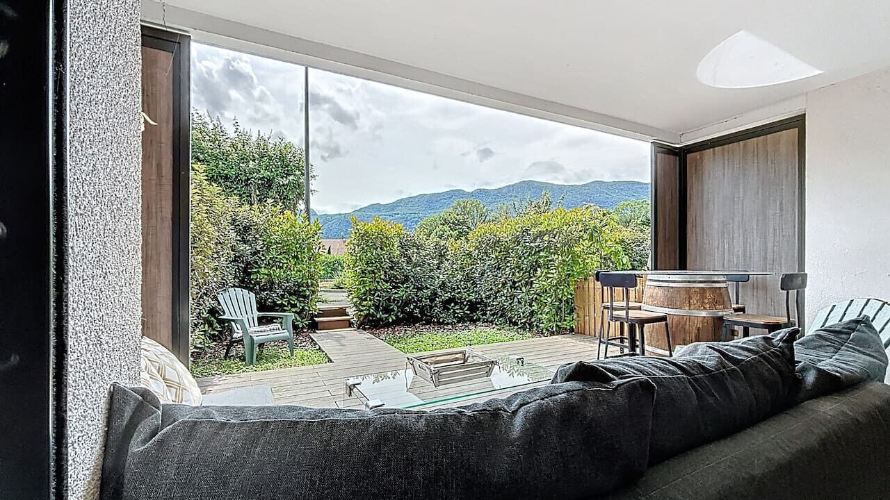 Photo of Patio Balcony in Brison-Saint-Innocent