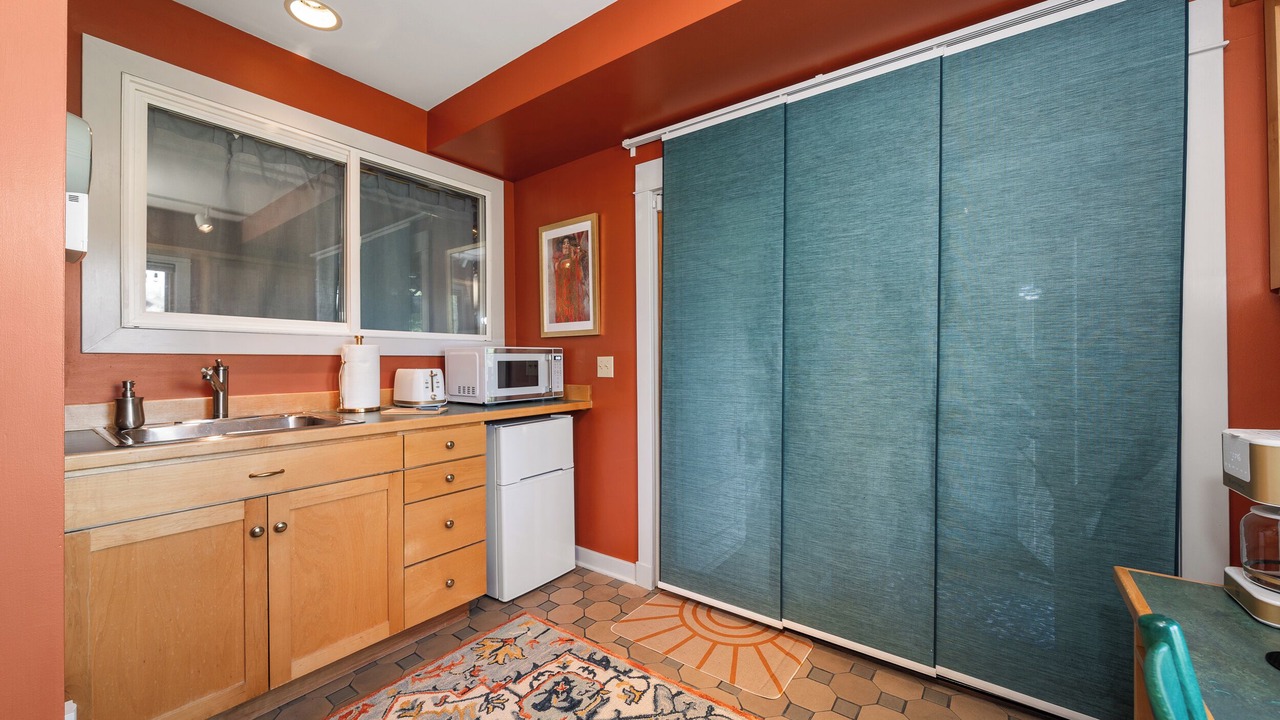 Photo of Kitchen in West Central