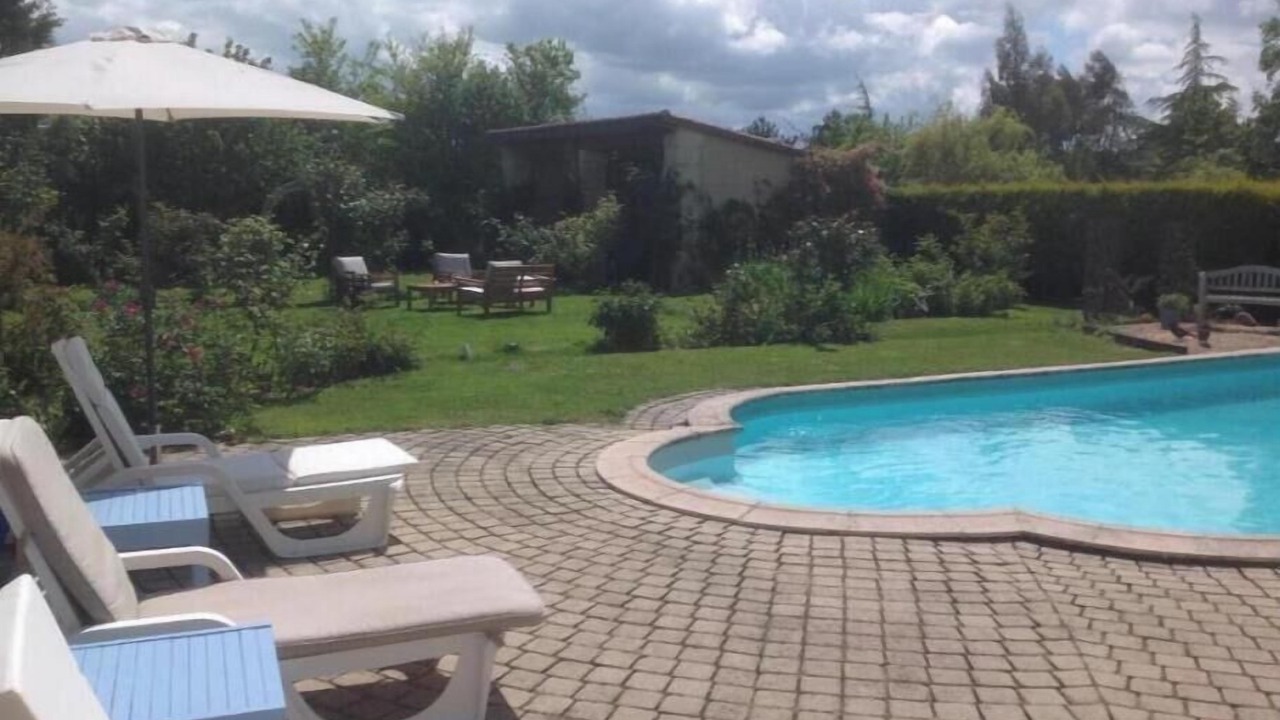 Photo of Outdoor in Cersay