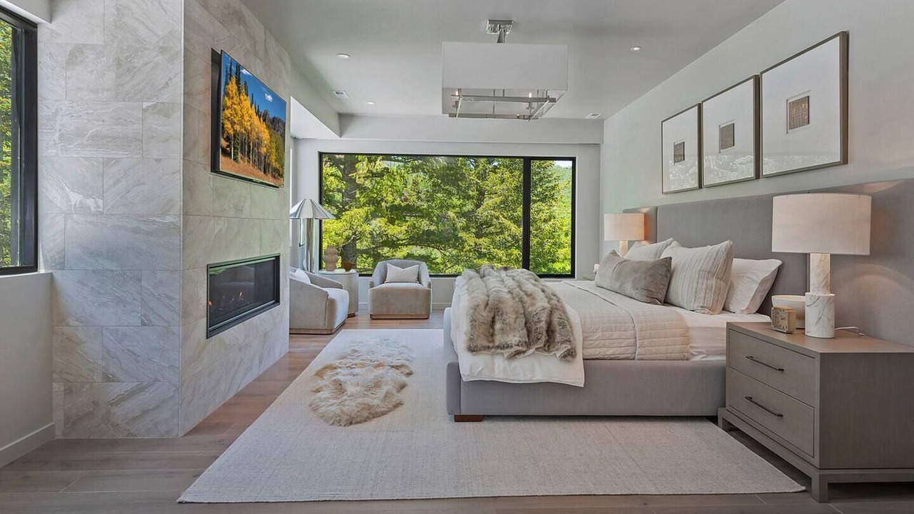 Photo of Bedroom in Sundance