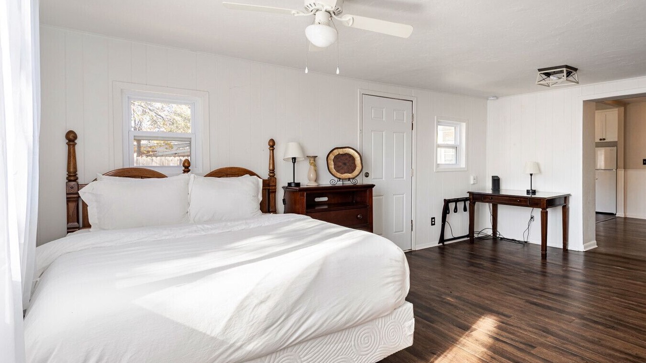 Photo of Bedroom in Norman
