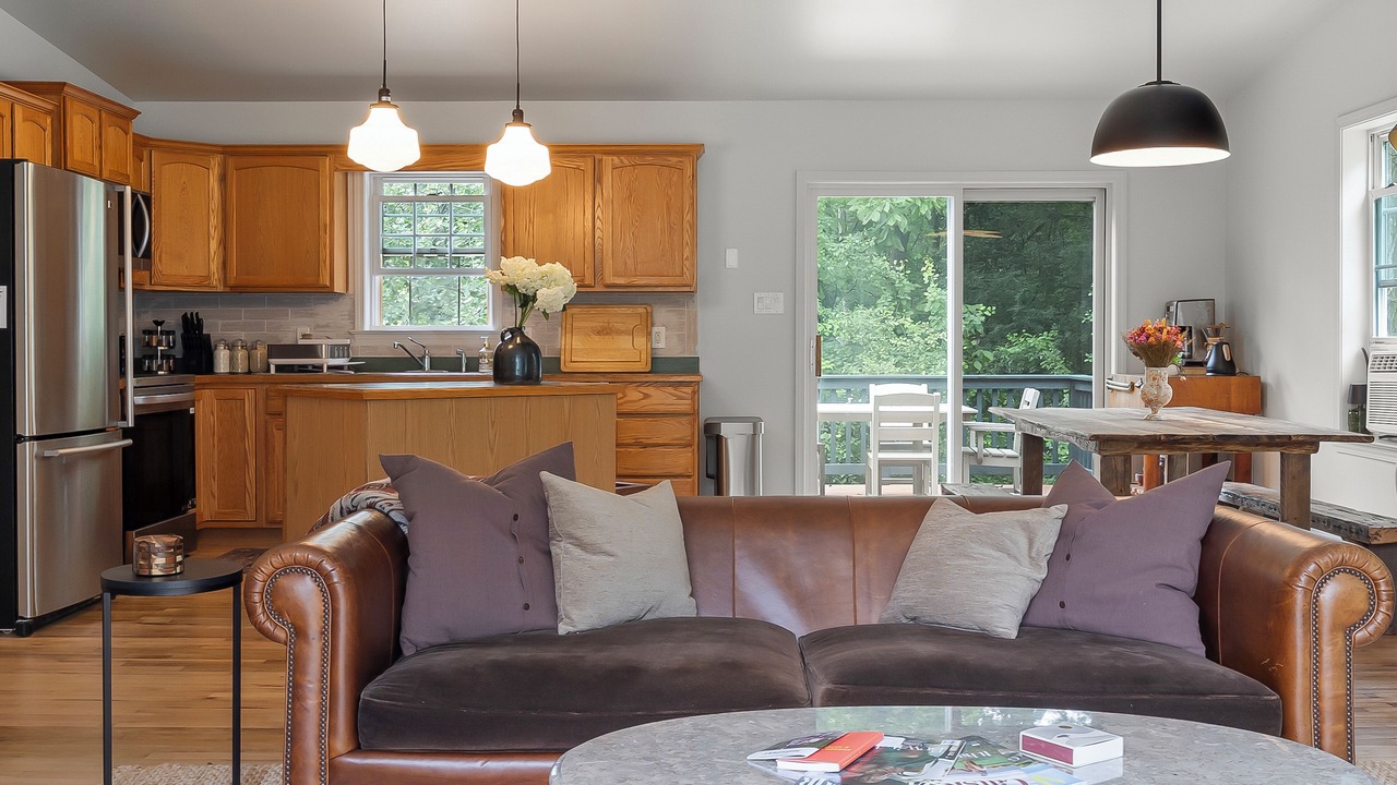 Photo of Livingroom in Hudson