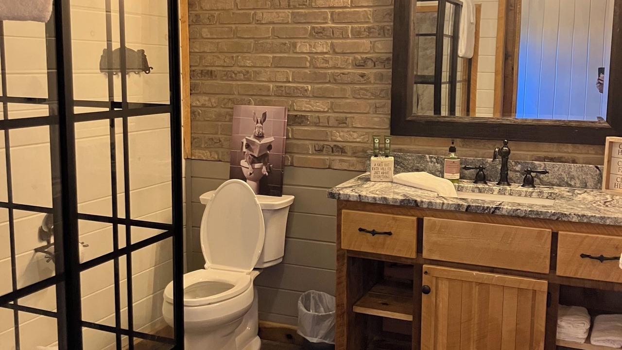 Photo of Bathroom in Greene County