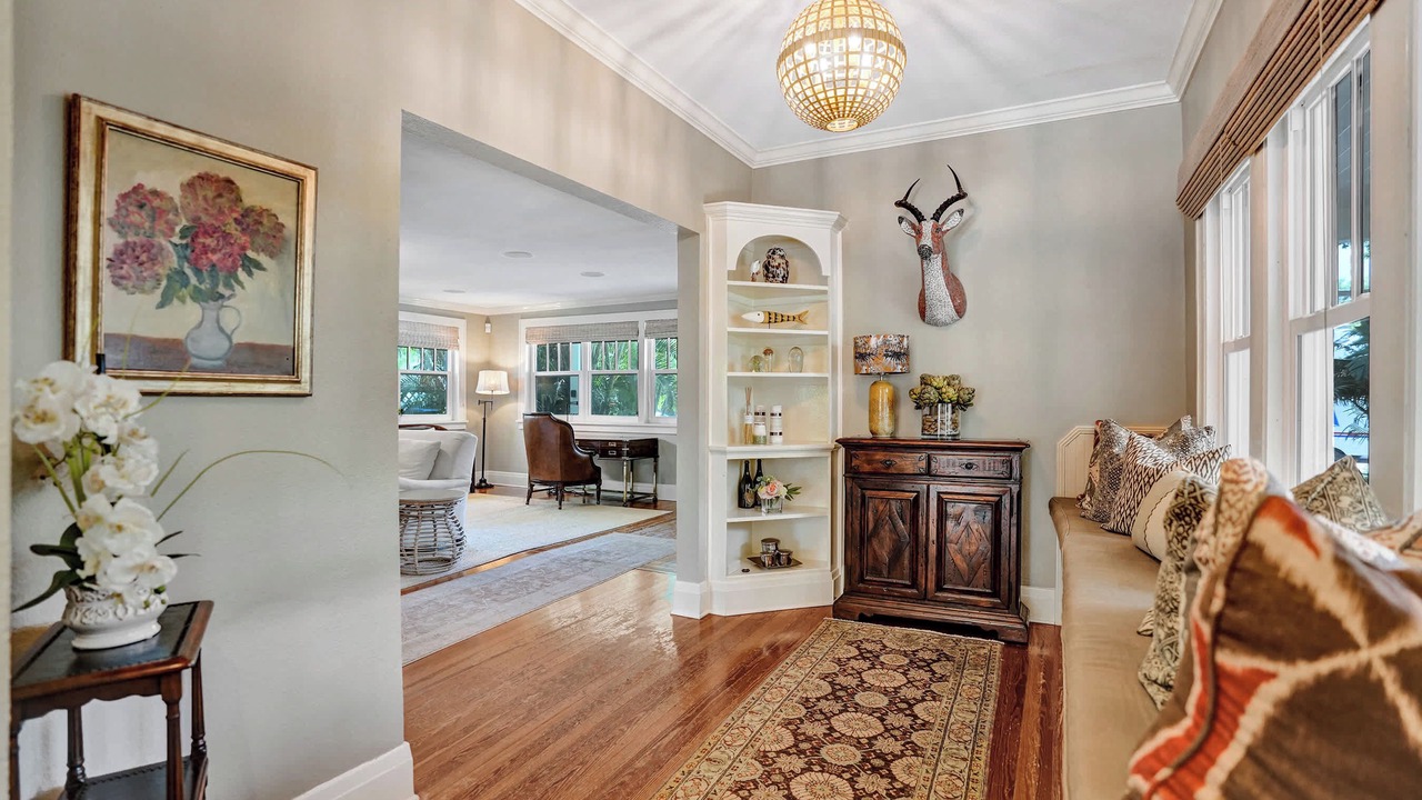 Photo of Livingroom in Colee Hammock