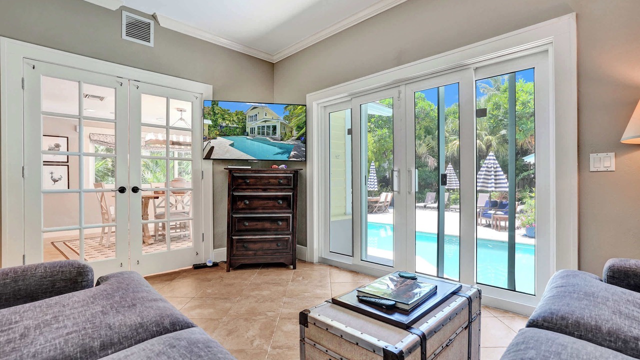 Photo of Livingroom in Colee Hammock