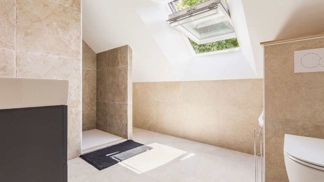 Photo of Bathroom in La Chapelle-des-Marais