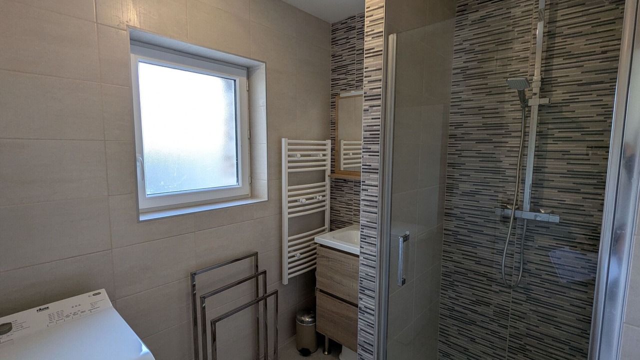 Photo of Bathroom in Boulay-les-Barres