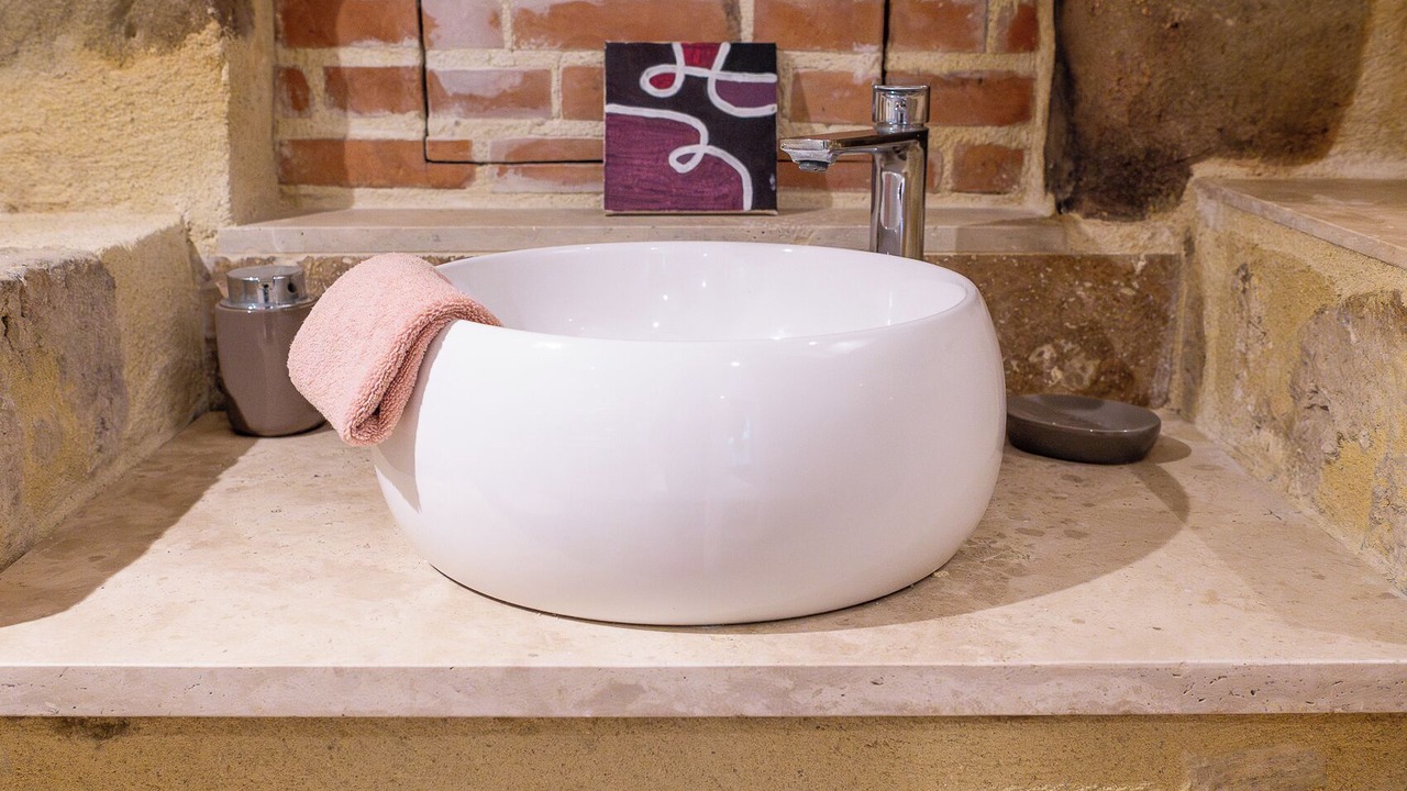 Photo of Bathroom in Belveze