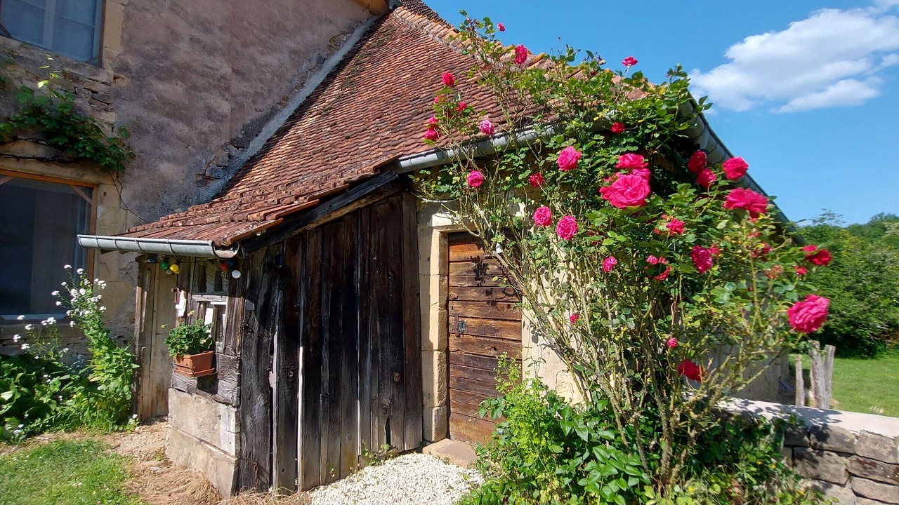 Photo of Outdoor in Montigny-les-Cherlieu