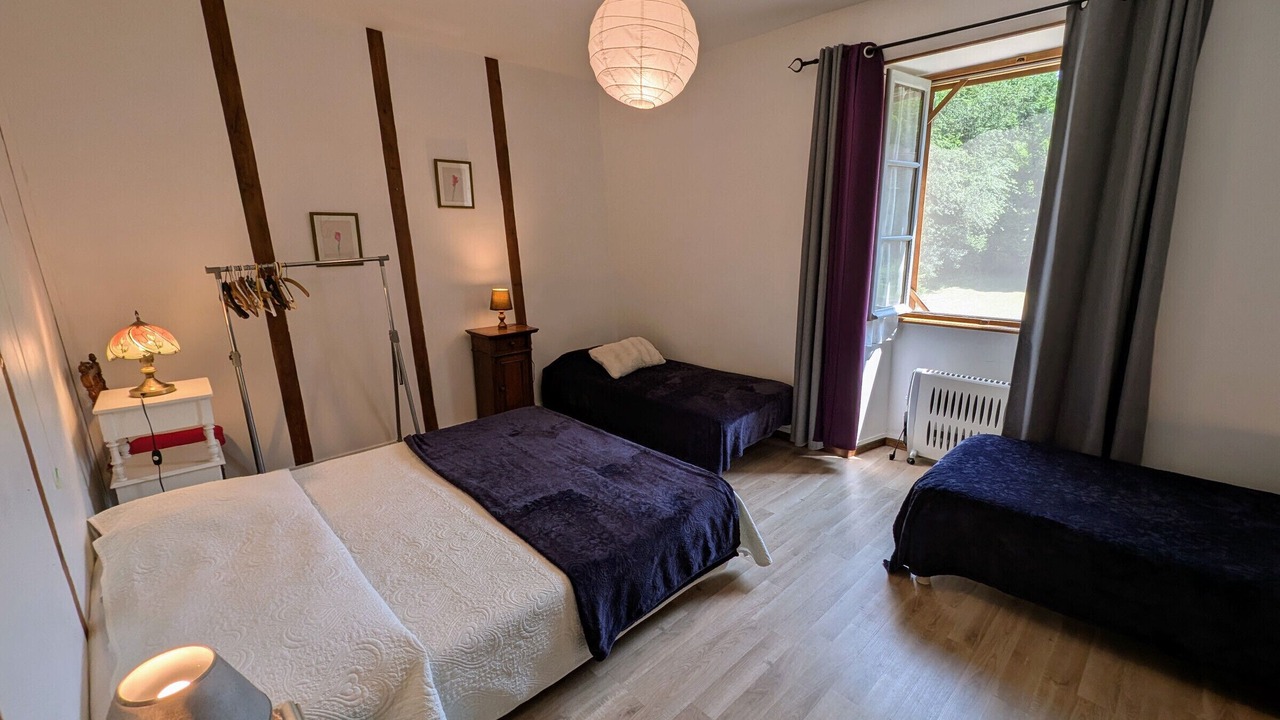 Photo of Bedroom in Montigny-les-Cherlieu