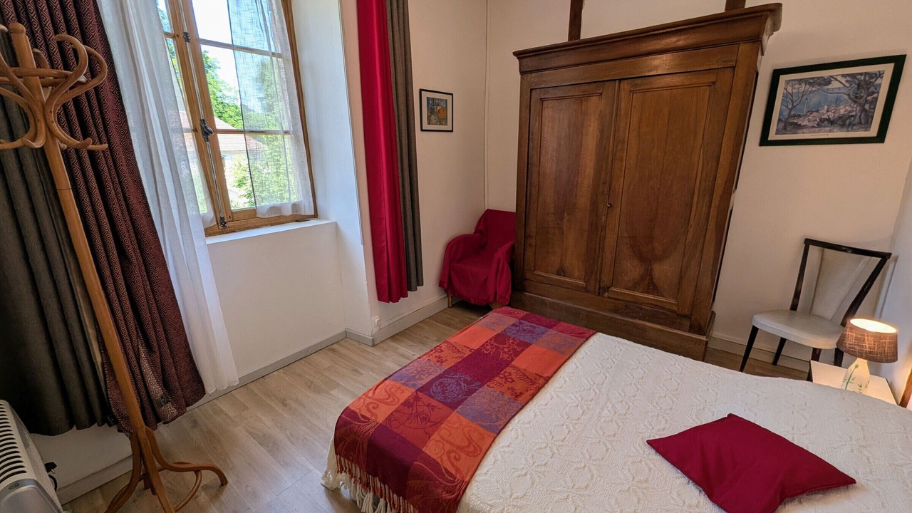 Photo of Bedroom in Montigny-les-Cherlieu