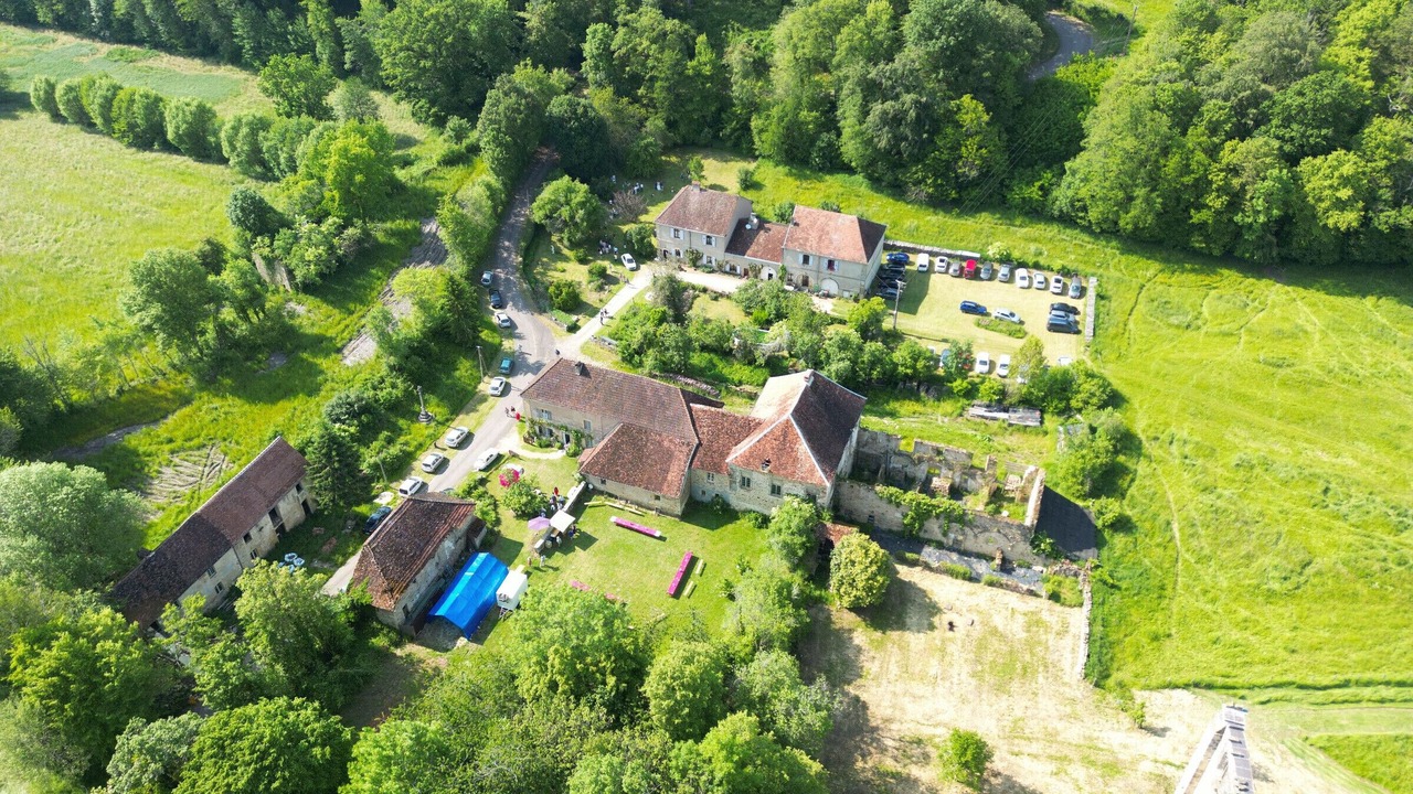 Photo of Outdoor in Montigny-les-Cherlieu