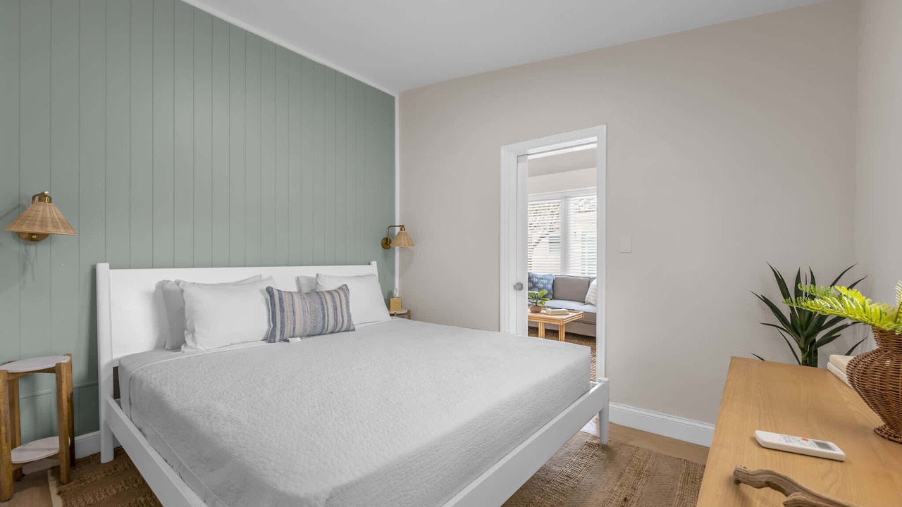 Photo of Bedroom in Parsuns To Cocoa Beach