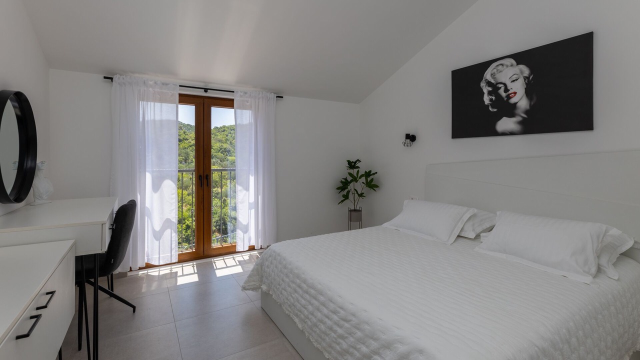 Photo of Bedroom in Ploce