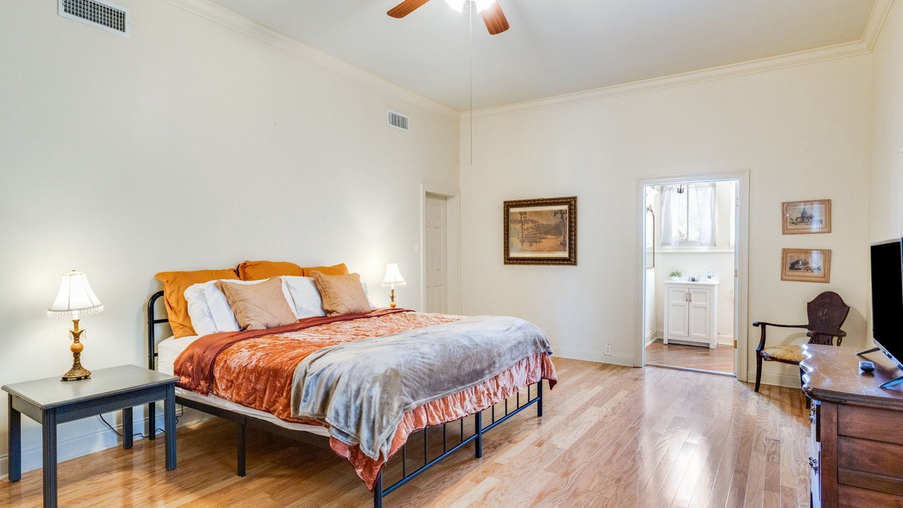 Photo of Bedroom in Breaux Bridge