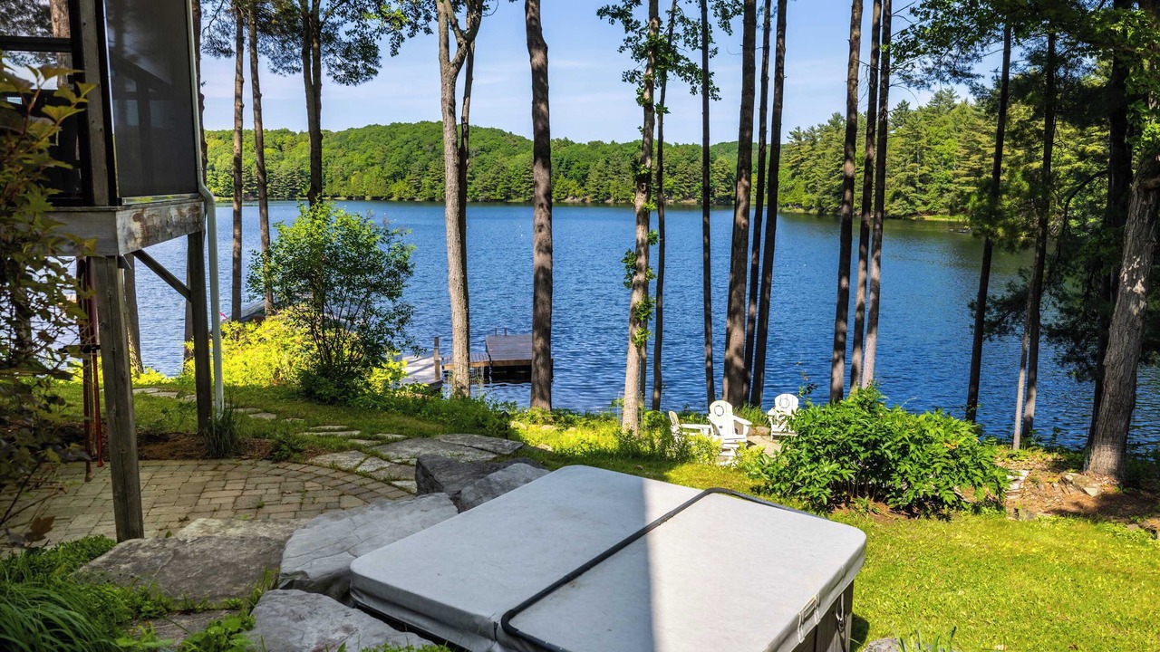 Photo of Outdoor in Frontenac