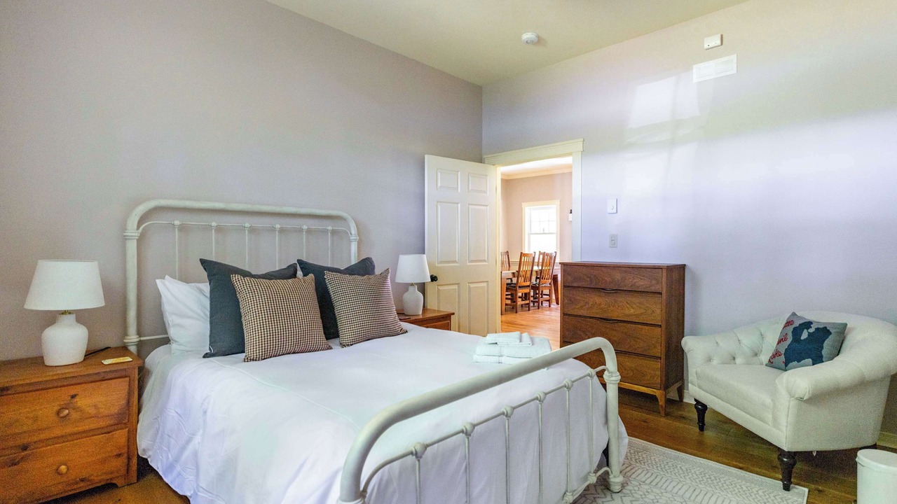 Photo of Bedroom in Frontenac