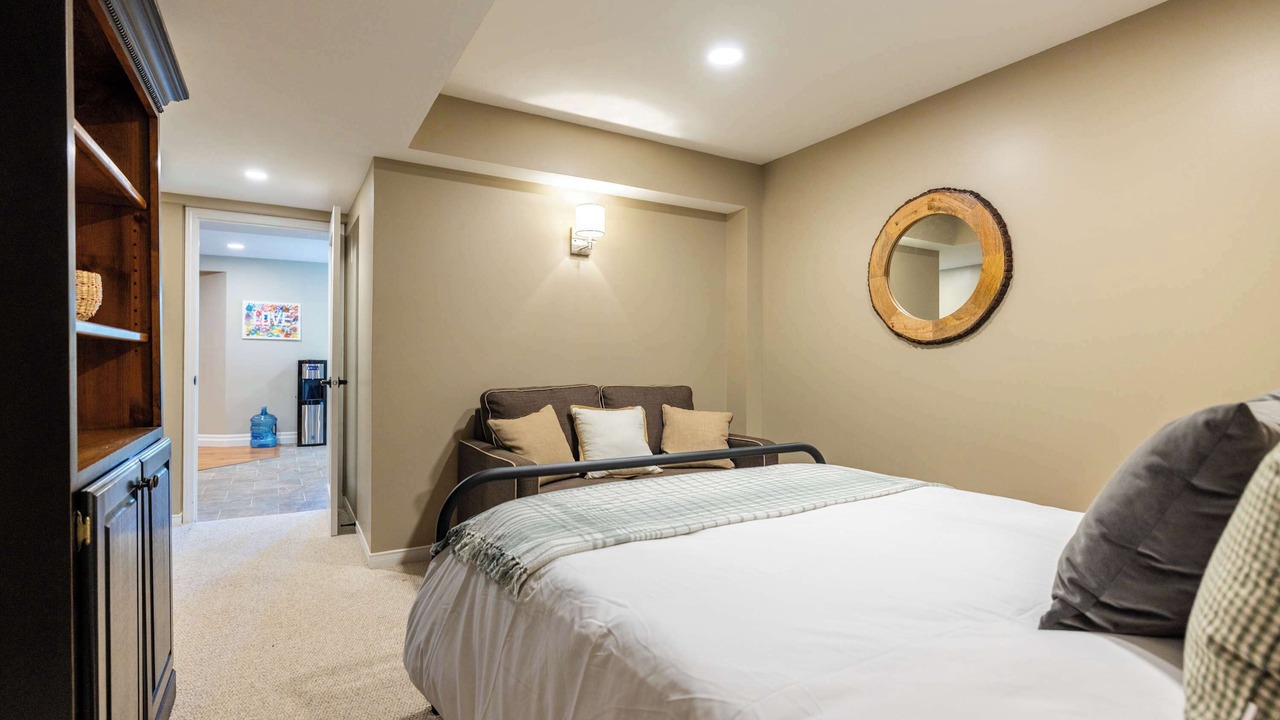 Photo of Bedroom in Frontenac