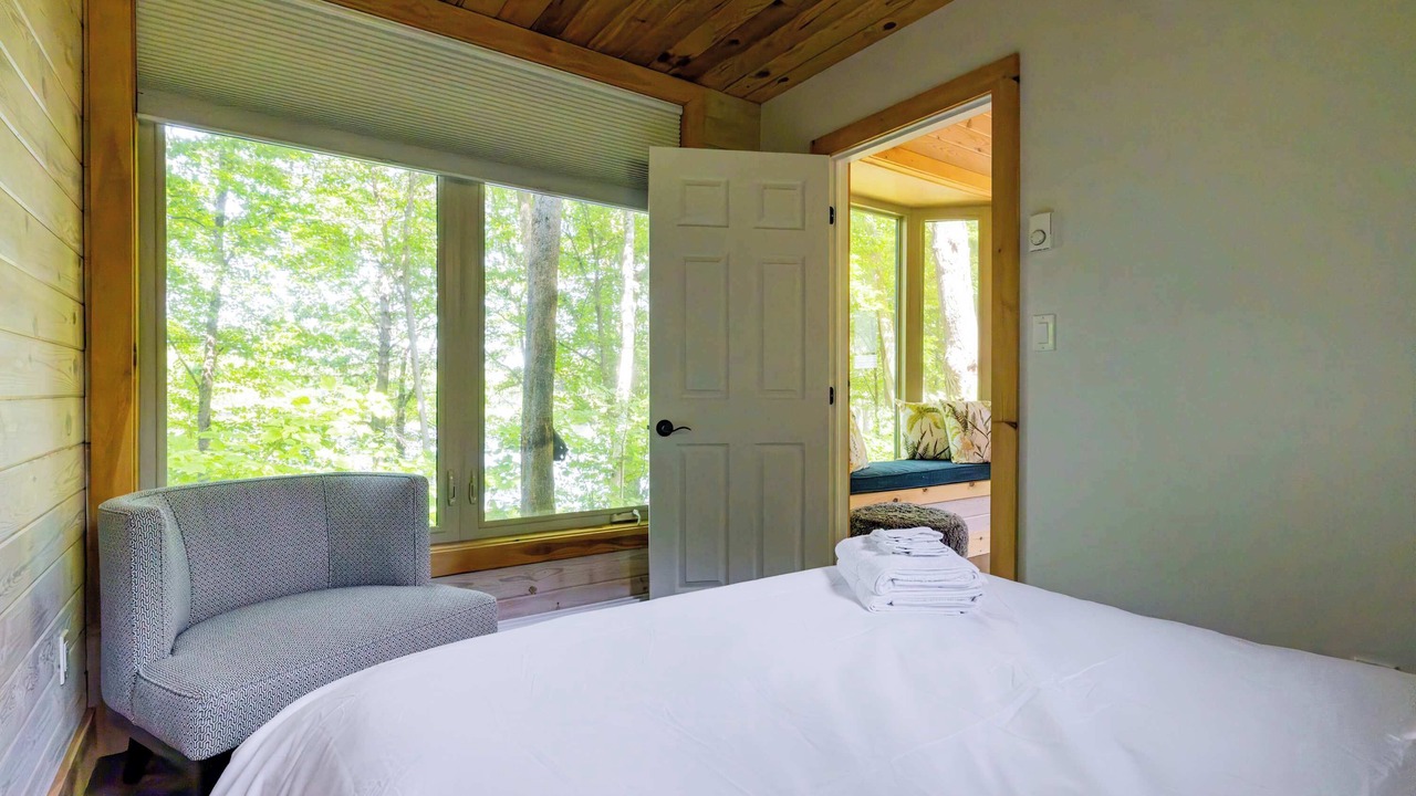 Photo of Bedroom in Frontenac