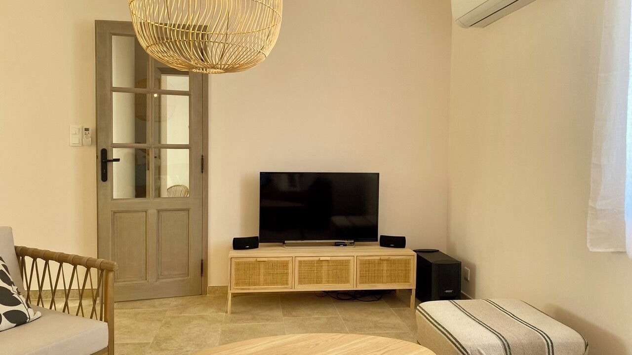 Photo of Livingroom in Barjac