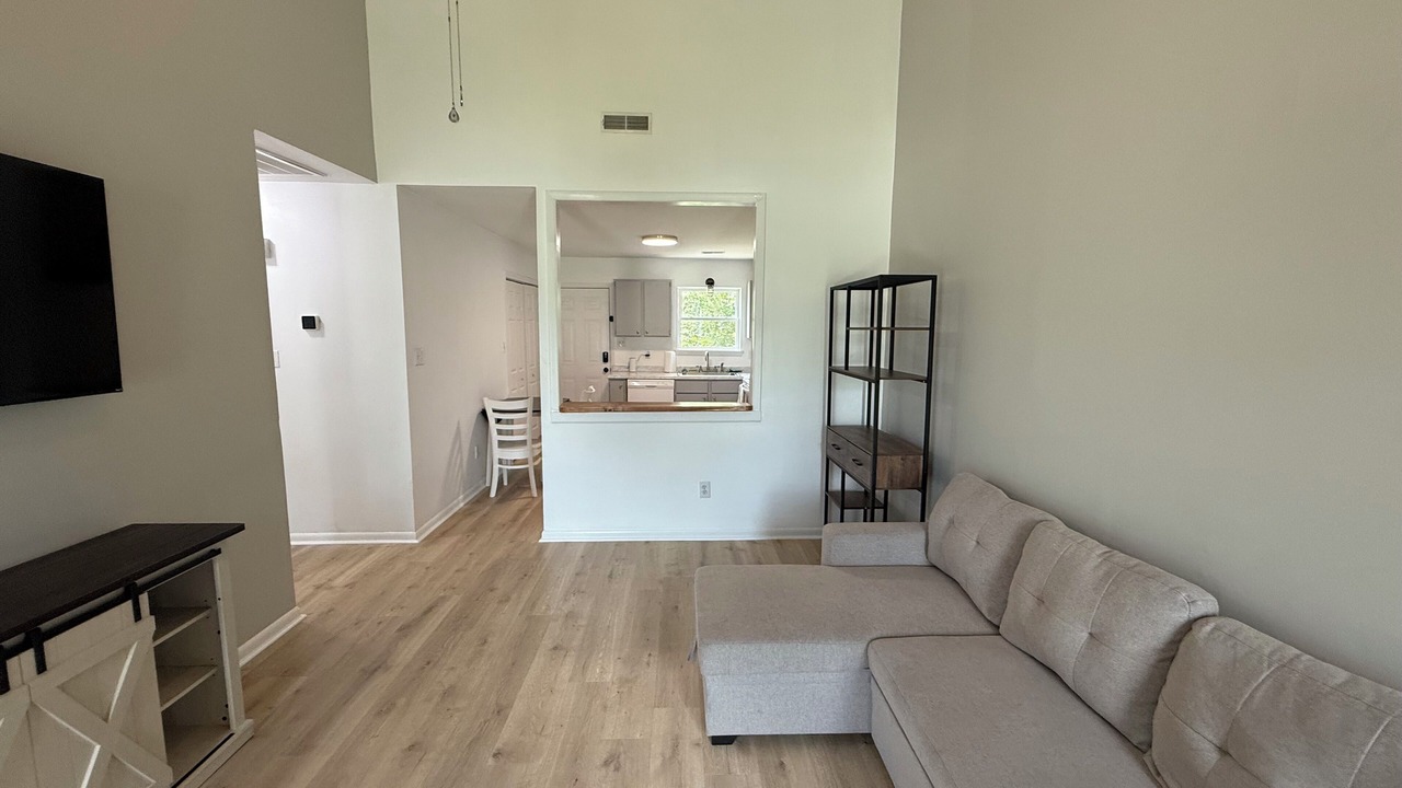 Photo of Livingroom in Piney Green