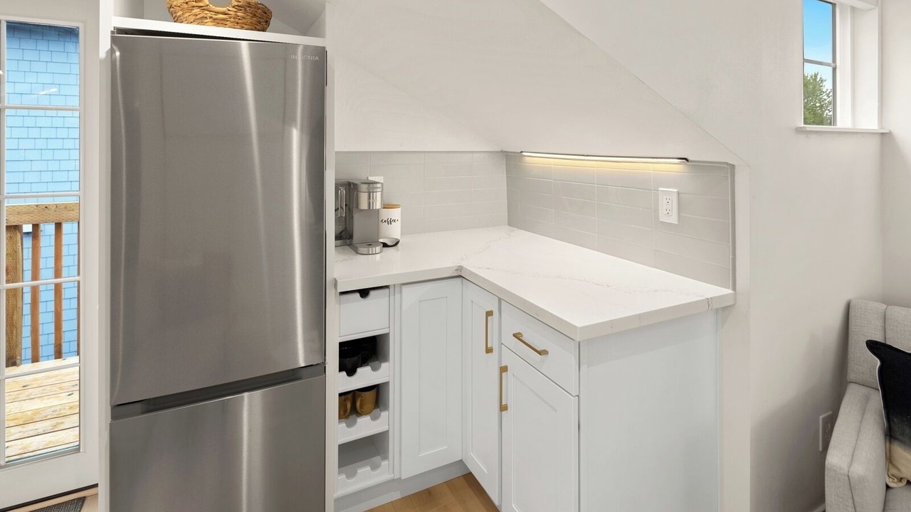 Photo of Others in Ballard