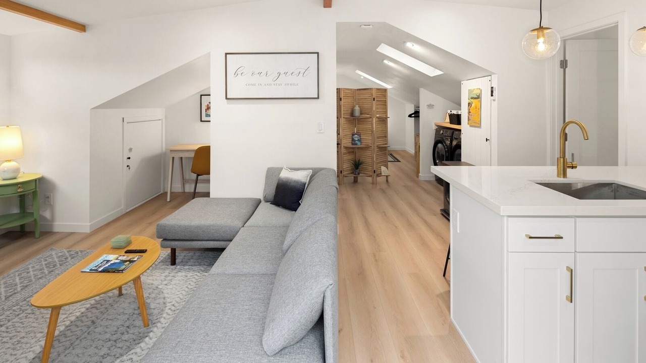 Photo of Others in Ballard