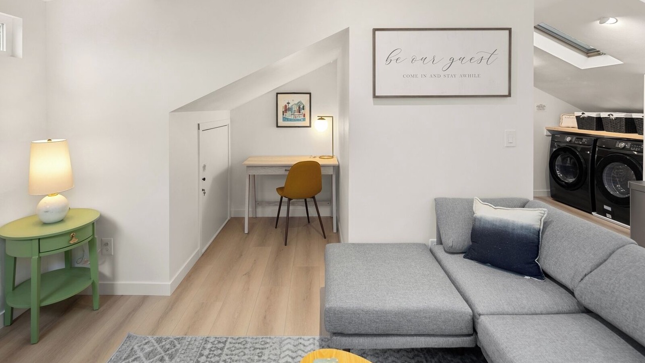 Photo of Others in Ballard