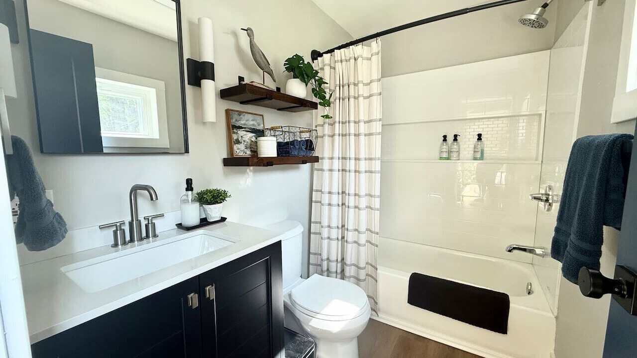 Photo of Bathroom in Cicero