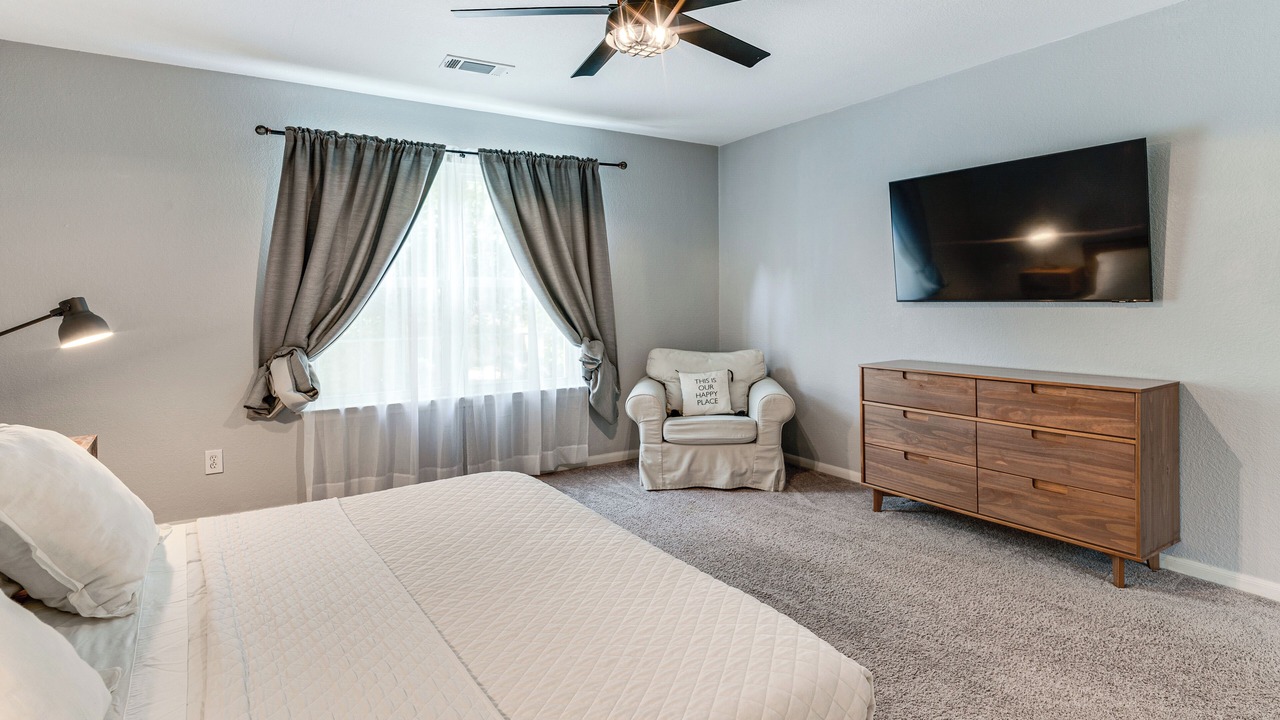 Photo of Bedroom in College Park