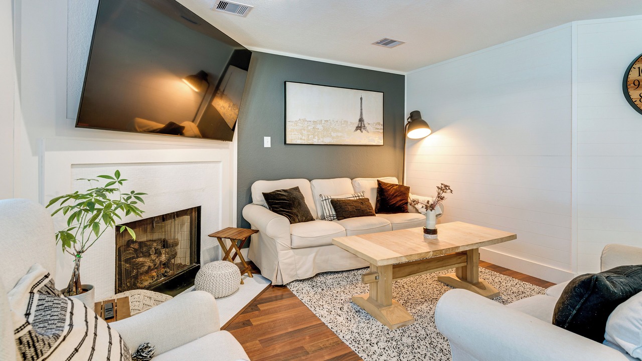 Photo of Livingroom in College Park