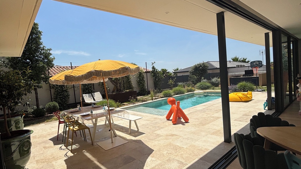 Photo of Outdoor in Saussan