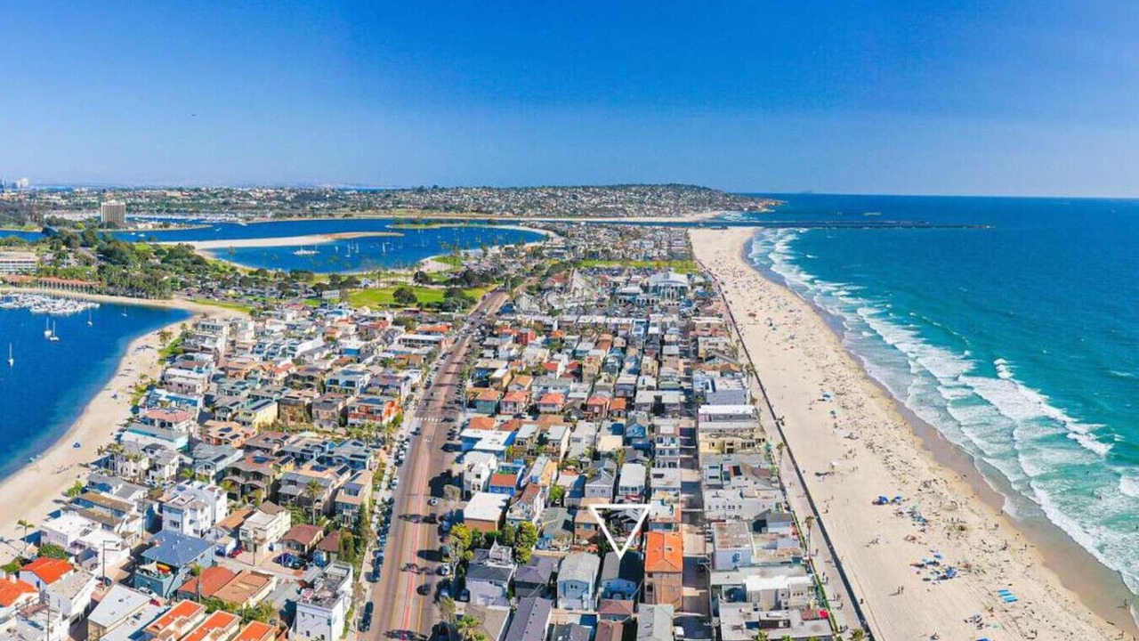 Photo of Others in Mission Beach