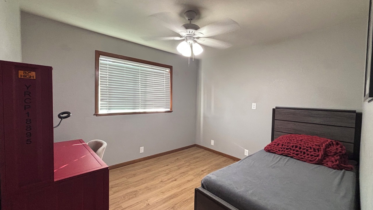 Photo of Bedroom in Downtown