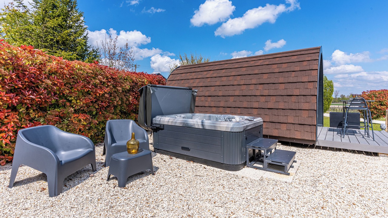 Photo of Patio Balcony in Saint-Ciers-Champagne