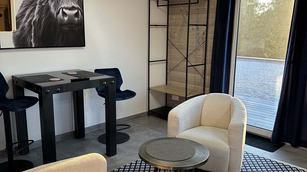 Photo of Livingroom in Les Attaques