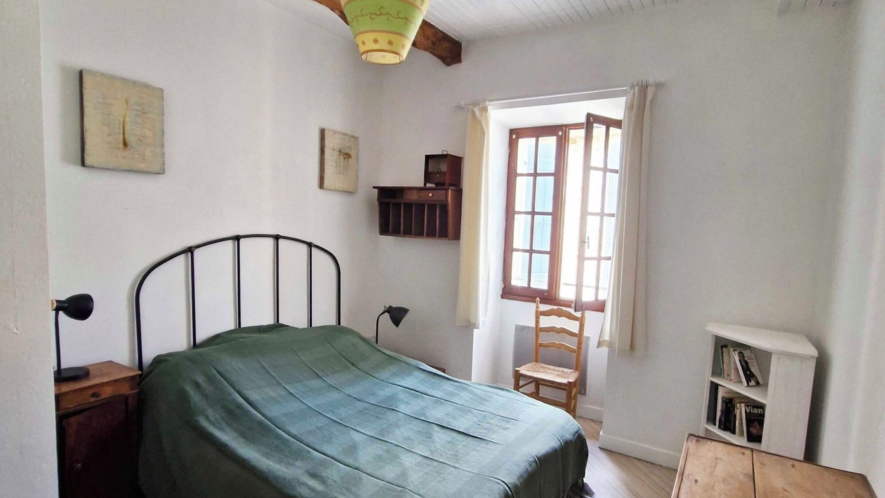 Photo of Bedroom in Estipouy